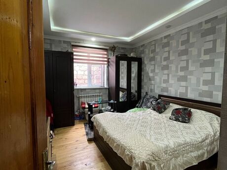 5 otaqlı həyət evi/bağ evi - Sulutəpə q. - 220 m²