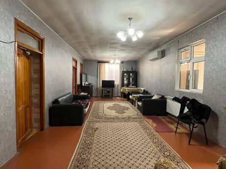 5 otaqlı həyət evi/bağ evi - Sulutəpə q. - 220 m²