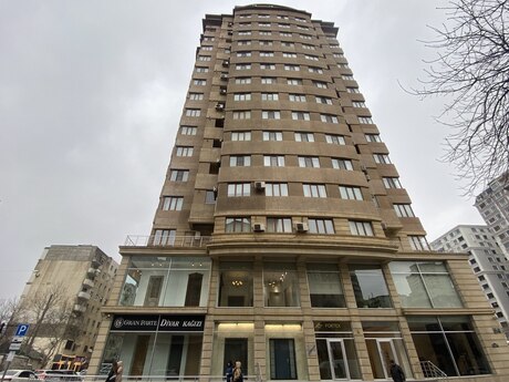Elan №5885681 - Bakı, Nərimanov r., 3 otaqlı, 154 m², 15/17 mərtəbə