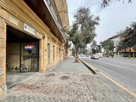 2 otaqlı ofis - Səbail r. - 53 m²