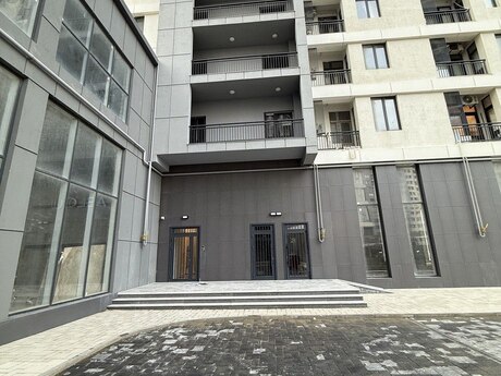 Объявление №5885793 - Баку, м. Иншаатчылар, 3-комн., 85 м², 11/14 этаж