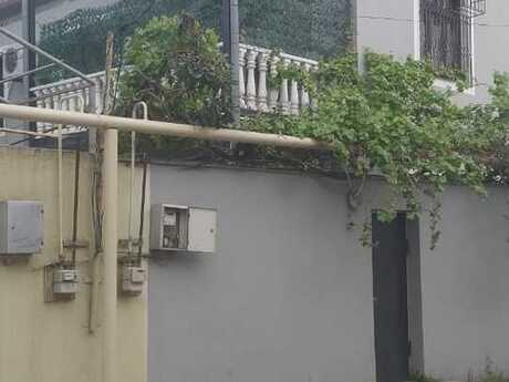 6 otaqlı həyət evi/bağ evi - Azadlıq Prospekti m. - 300 m²
