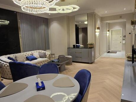 Elan №5886157 - Bakı, Sahil m., 2 otaqlı, 95 m², 4/12 mərtəbə