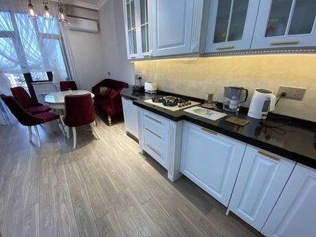 3 otaqlı yeni tikili - Nəsimi r. - 115 m²