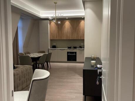 3 otaqlı yeni tikili - Ağ şəhər q. - 110 m²