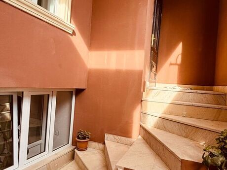 5 otaqlı həyət evi/bağ evi - Masazır q. - 140 m²