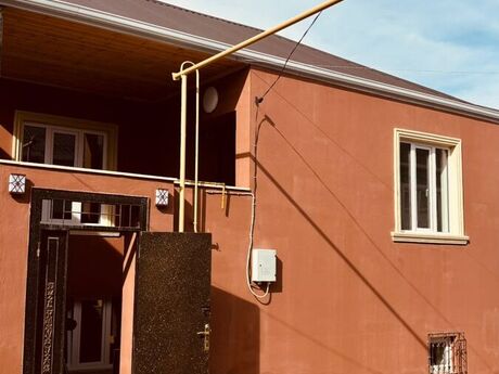 5 otaqlı həyət evi/bağ evi - Masazır q. - 140 m²