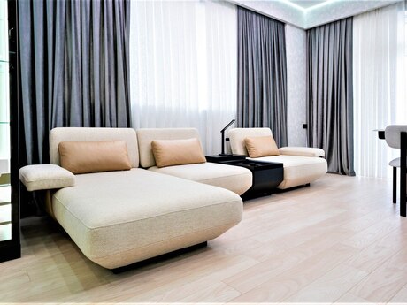 3 otaqlı yeni tikili - Ağ şəhər q. - 130 m²