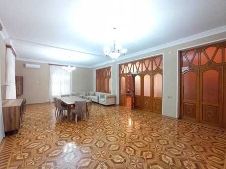 6 otaqlı həyət evi/bağ evi - Badamdar q. - 600 m²