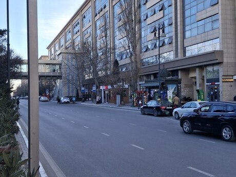 Объявление №5886620 - Баку, м. Гянджлик, 3-комн., 75 м², 3/9 этаж