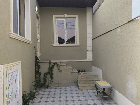 4 otaqlı həyət evi/bağ evi - Masazır q. - 120 m²