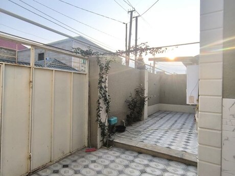 4 otaqlı həyət evi/bağ evi - Masazır q. - 120 m²