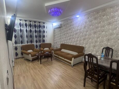 Объявление №5886784 - Баку, пос. Бакиханова, 2-комн., 60 м², 1/5 этаж