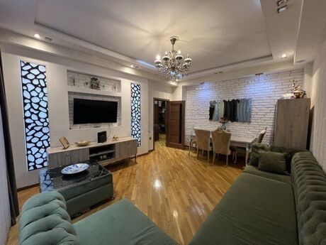 Elan №5886823 - Bakı, Şah İsmayıl Xətai m., 2 otaqlı, 62 m², 8/16 mərtəbə