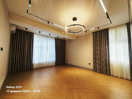 4 otaqlı yeni tikili - 28 May m. - 118 m²