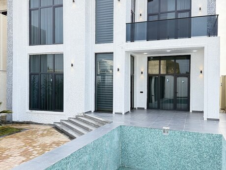 5 otaqlı həyət evi/bağ evi - Şüvəlan q. - 220 m²