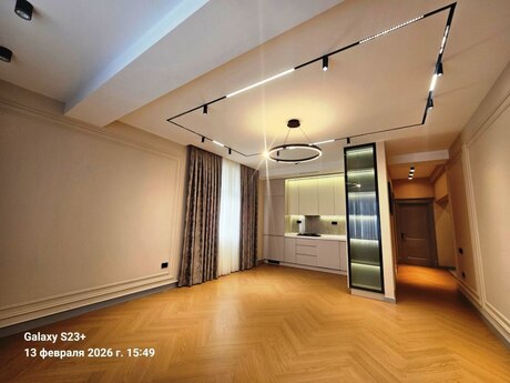 4 otaqlı yeni tikili - 28 May m. - 118 m²