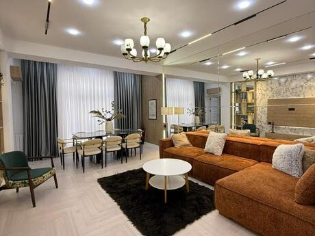 Объявление №5886888 - Баку, м. Нариман Нариманов, 3-комн., 117 м², 13/18 этаж