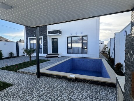 4 otaqlı həyət evi/bağ evi - Buzovna q. - 160 m²