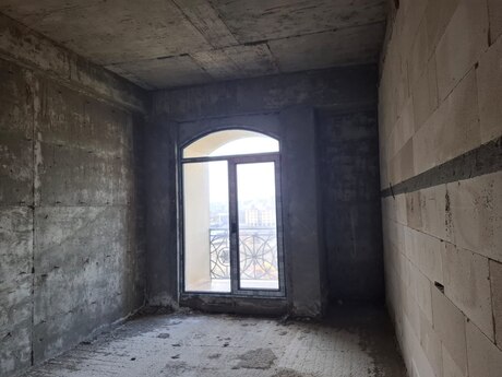 5-комн. новостройка - пос. Аг шехер - 210 м²