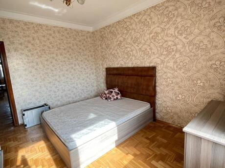 4 otaqlı köhnə tikili - Xalqlar Dostluğu m. - 85 m²