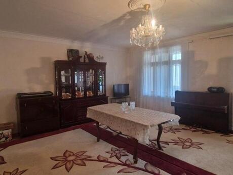 5 otaqlı köhnə tikili - Nizami r. - 125 m²