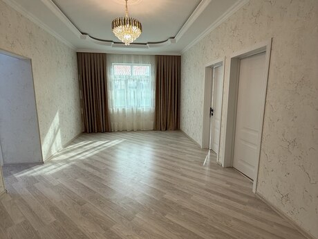 6 otaqlı həyət evi/bağ evi - Bayıl q. - 150 m²