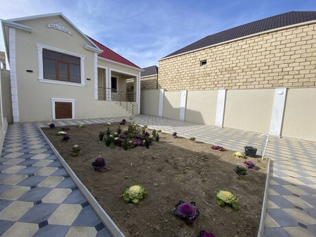 4 otaqlı həyət evi/bağ evi - Masazır q. - 170 m²