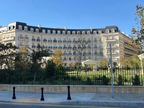 4 otaqlı yeni tikili - Ağ şəhər q. - 146 m²