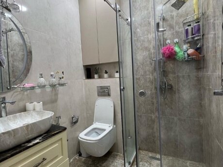 2 otaqlı köhnə tikili - Memar Əcəmi m. - 55 m²