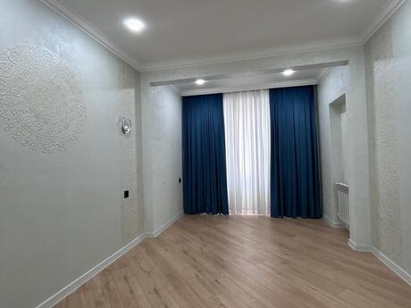 3-комн. вторичка - м. Ази Асланов - 70 м²