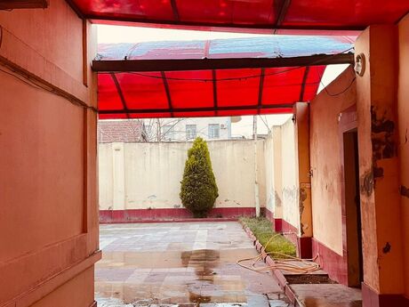 5 otaqlı həyət evi/bağ evi - Badamdar q. - 170 m²