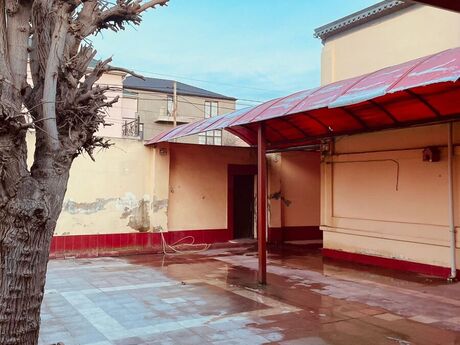 5 otaqlı həyət evi/bağ evi - Badamdar q. - 170 m²