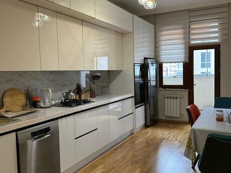 3 otaqlı yeni tikili - Qara Qarayev m. - 104 m²