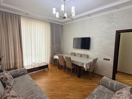 Elan №5888636 - Bakı, Memar Əcəmi m., 3 otaqlı, 80 m², 6/17 mərtəbə