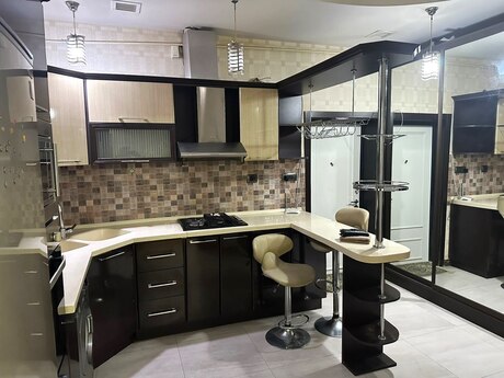 2-комн. новостройка - пос. 7-ой мкр - 70 м²
