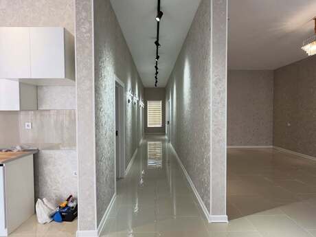 4 otaqlı həyət evi/bağ evi - Şüvəlan q. - 140 m²
