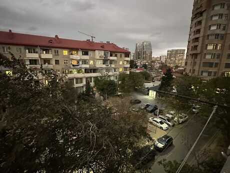 2-комн. вторичка - м. Ичеришехер - 50 м²