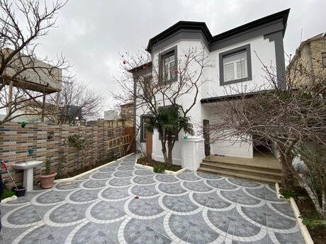 6 otaqlı həyət evi/bağ evi - Badamdar q. - 200 m²