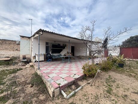 4 otaqlı həyət evi/bağ evi - Mərdəkan q. - 120 m²