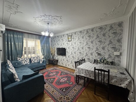 Объявление №5889740 - Баку, м. Ахмедлы, 2-комн., 61 м², 1/9 этаж