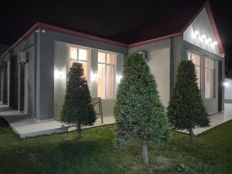 5 otaqlı həyət evi/bağ evi - Mərdəkan q. - 270 m²