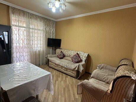 Elan №5889895 - Bakı, Memar Əcəmi m., 3 otaqlı, 55 m², 3/5 mərtəbə