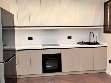 3 otaqlı yeni tikili - Elmlər Akademiyası m. - 97 m²