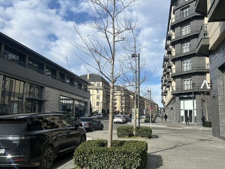 Obyekt - Ağ şəhər q. - 760 m²