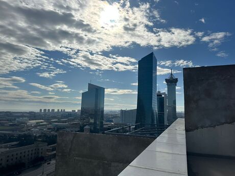 5 otaqlı yeni tikili - Koroğlu m. - 700 m²