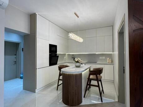 2 otaqlı yeni tikili - Şah İsmayıl Xətai m. - 68 m²