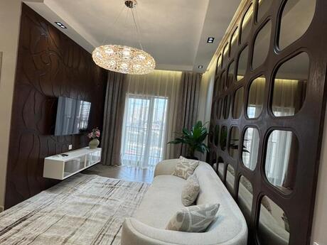 2 otaqlı yeni tikili - Şah İsmayıl Xətai m. - 68 m²