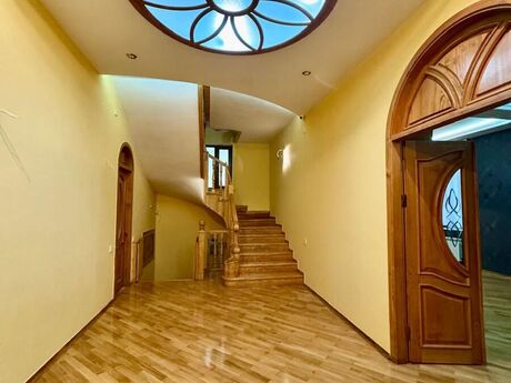 Объявление №5890831 - Баку, м. Насими, 6-комн., 480 м²