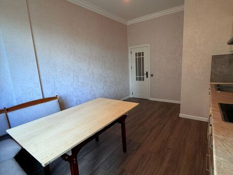3 otaqlı yeni tikili - İnşaatçılar m. - 120 m²